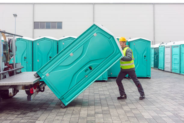 Best Portable restroom trailer rental  in Potomac Park, CA